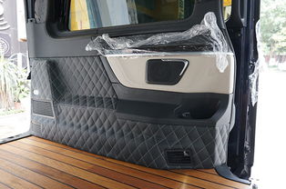 汽车改装地板要多少钱(汽车改装地板要多少钱—全面解析改装成本与因素)