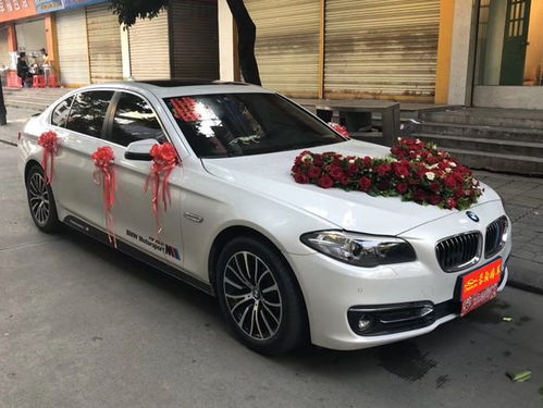 成都汽车改贴膜多少钱(成都汽车改贴膜价格解析)