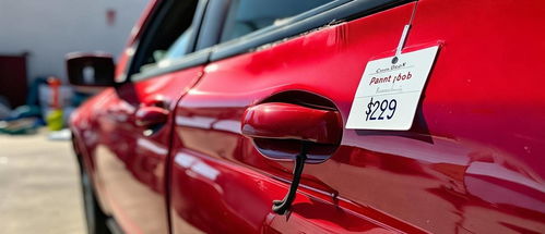 汽车车门旁边喷漆多少钱(汽车车门旁边喷漆价格解析)