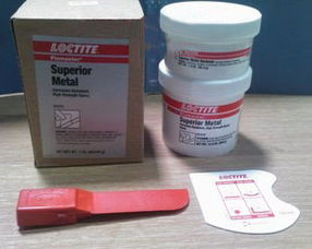 湖南汽车内饰胶水多少钱(湖南汽车内饰胶水价格解析)