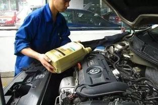 汽车玻璃手动清理多少钱(汽车玻璃手动清理费用解析)