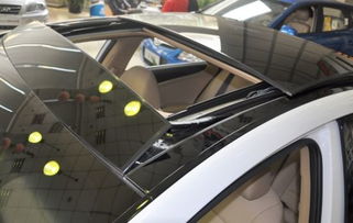 汽车天窗能放多少玻璃水(汽车天窗与玻璃水的奇妙关系，探索汽车天窗玻璃水的容纳量)