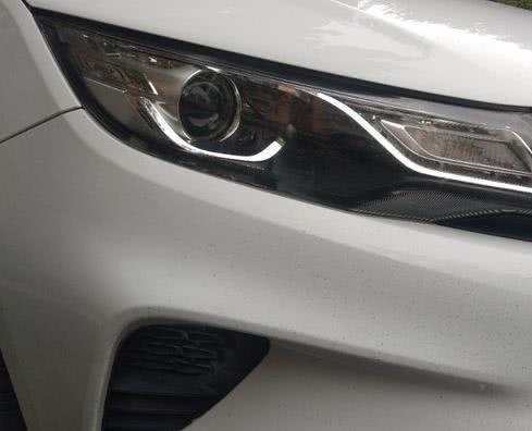 汽车油见底了加多少合适(汽车油见底了,加多少油才合适? 汽车油见底了加多少合适(汽车油见底了,加多少油才合适?