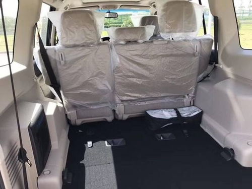 汽车后备箱多少公斤算大(汽车后备箱载重能力探究,多少公斤算大) 汽车后备箱多少公斤算大(汽车后备箱载重能力探究,多少公斤算大)