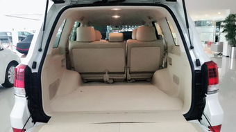 襄阳汽车精洗翻新多少钱(襄阳汽车精洗翻新费用详解)