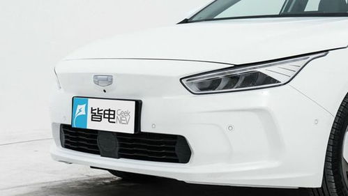 侧面看汽车色差是多少度(从侧面观察汽车色差,深度解析与视觉感知) 侧面看汽车色差是多少度(从侧面观察汽车色差,深度解析与视觉感知)