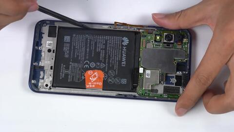 华为电脑拆机后盖怎么拆(华为电脑拆机后盖拆卸指南)