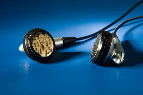 华为电脑插麦克怎么用(华为电脑插麦克使用指南，轻松连接麦克风，畅享语音交流)