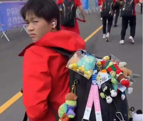 王楚钦亮相LV大秀(王楚钦亮相LV大秀，体育与时尚的跨界碰撞)