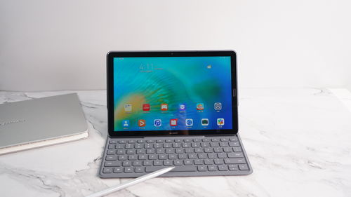 纸质书怎么导入华为电脑(华为电脑与纸质书的完美融合,导入纸质书的方法详解) 纸质书怎么导入华为电脑(华为电脑与纸质书的完美融合,导入纸质书的方法详解)