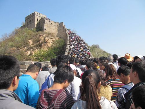 洪灾之下 每一个“你”都有人牵挂(洪灾之下，每一个你都有人牵挂)