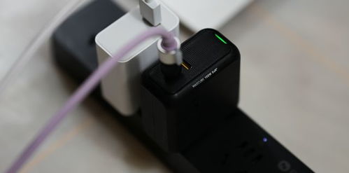 华为电脑插线怎么玩(华为电脑插线玩法指南)