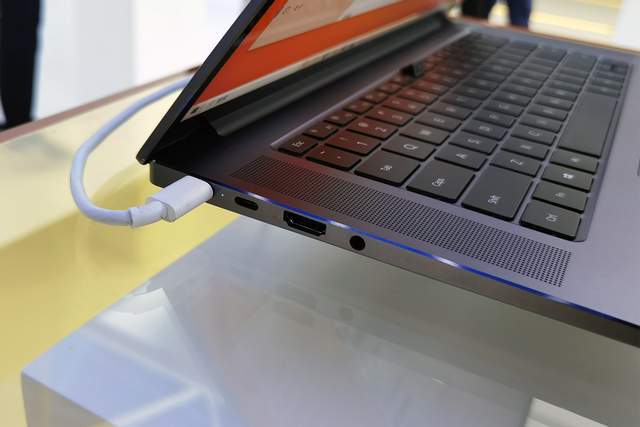 华为电脑16怎么样(华为电脑MateBook 16，深度体验与评测)