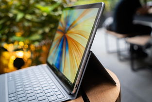 华为matebookE电脑模式怎么用(华为MateBook E电脑模式使用指南)