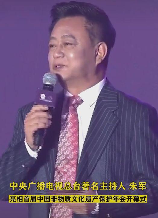 58岁郑伊健被指体型发胖舞蹈无力(郑伊健58岁体型发胖舞蹈无力,引发关注热议) 58岁郑伊健被指体型发胖舞蹈无力(郑伊健58岁体型发胖舞蹈无力,引发关注热议)
