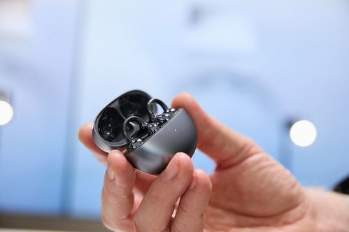 华为电脑外接耳机怎么(华为电脑外接耳机的全面指南)