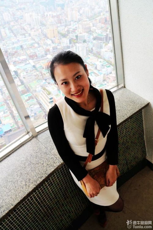 曹格17岁儿子晒照官宣恋情(曹格17岁儿子晒照官宣恋情，青春的爱情故事)