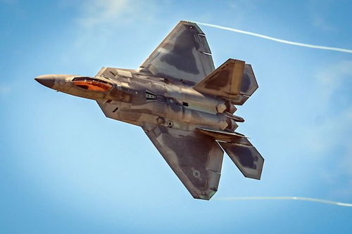 以军F-15战机险些紧急降落伊朗(以军F-15战机在执行任务时遭遇意外危机，险些紧急降落伊朗)