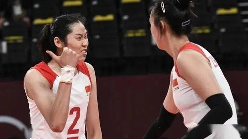 中国女排3-2逆转美国(中国女排3-2逆转美国的荣耀之战)