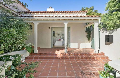 黄杨钿甜手指别墅并非她家(黄杨钿甜手指背后的故事,别墅并非她的家) 黄杨钿甜手指别墅并非她家(黄杨钿甜手指背后的故事,别墅并非她的家)