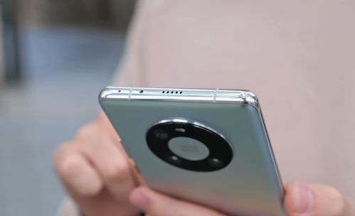 怎么更换华为手机表盘