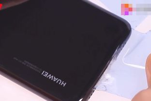 华为手机后盖怎么拆装