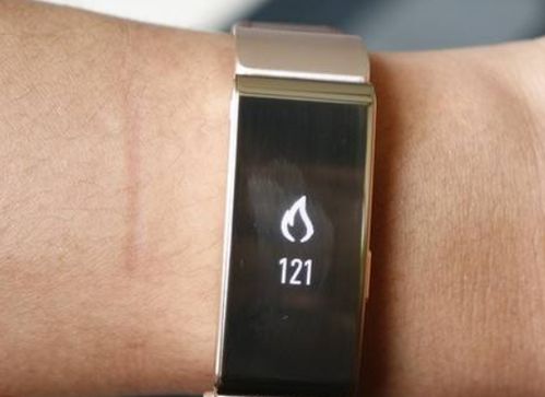 华为手机怎么呼叫手环