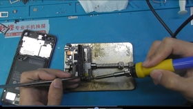 华为手机胶水怎么处理