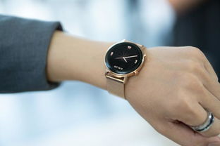 华为手机表带怎么戴