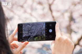 黑暗华为手机怎么拍照