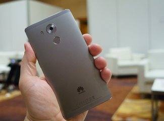 华为手机蓝屏怎么关机 华为手机蓝屏怎么关机