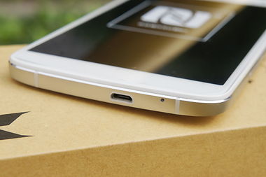 华为手机 怎么开盖