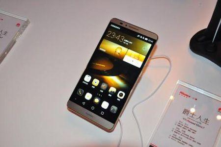 华为手机怎么分别新机