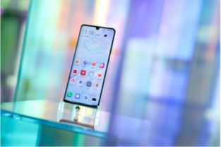 华为之家手机怎么玩