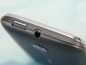 怎么使用耳机华为手机