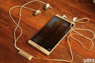 怎么拆解华为手机耳机