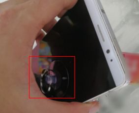 怎么打卡华为手机后盖