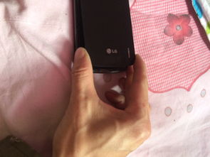 怎么取下华为手机膜