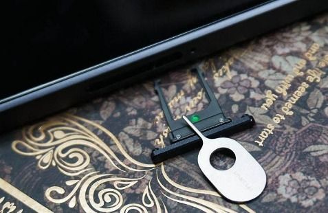 华为手机的卡怎么拆开