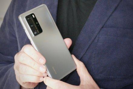 华为手机怎么选择翻页