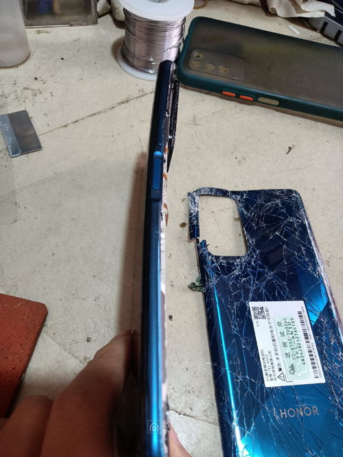 华为手机盖板怎么更换