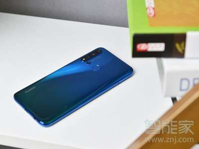 怎么调节屏幕华为手机