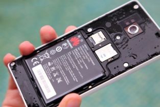 怎么判断华为手机进水 怎么判断华为手机进水