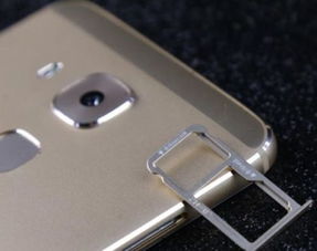 华为手机小卡怎么插入