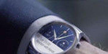 华为手机表盘怎么卡