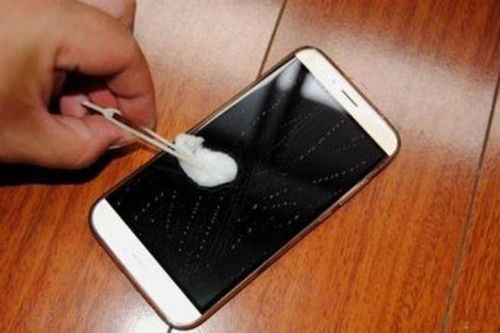 华为手机怎么进水的