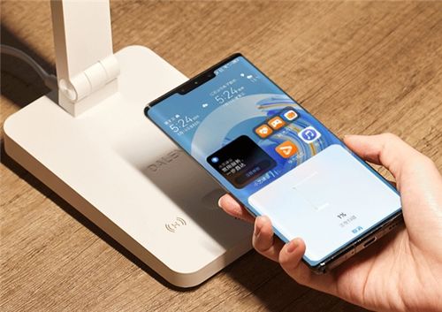 华为手机怎么链接台灯